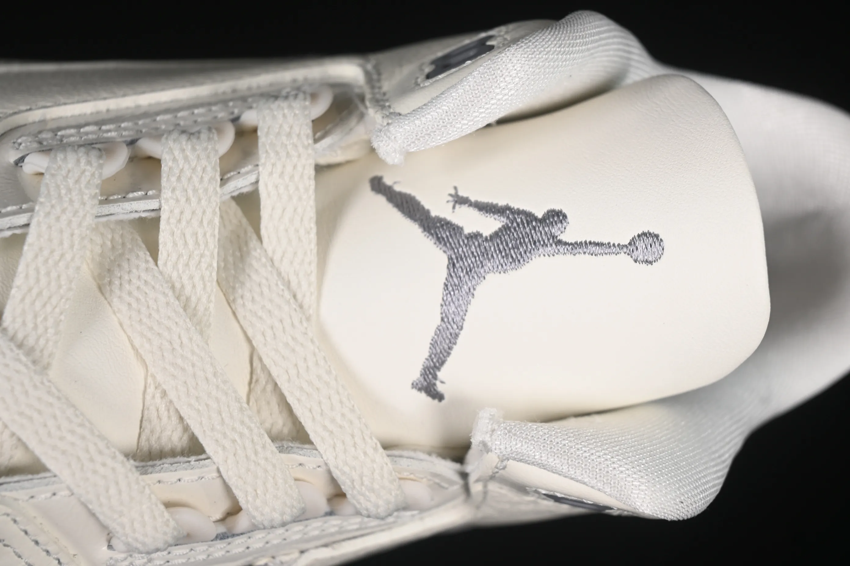 All categories Air Jordan Jordan series basketball shoes Air Jordan 3 OG version Air Jordan 3 "Sail Metallic Silver" AJ3 Joe 3 Metallic Silver CK9246-100